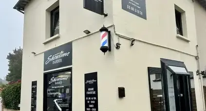 coiffeur homme Cintré-2